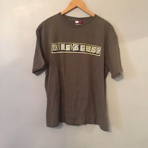 Vintage Tommy Hilfiger spellout